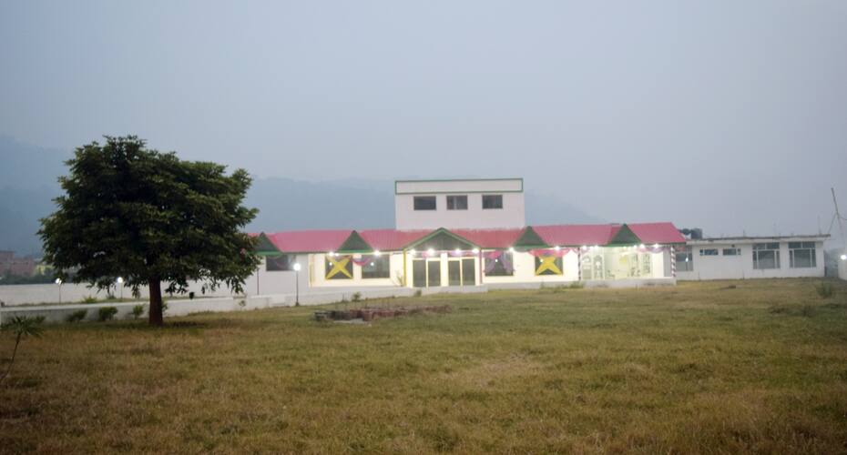 Hotel Moon, Bilaspur 5